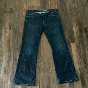 Citizen of Humanity petite low rise boot cut jeans, like new
